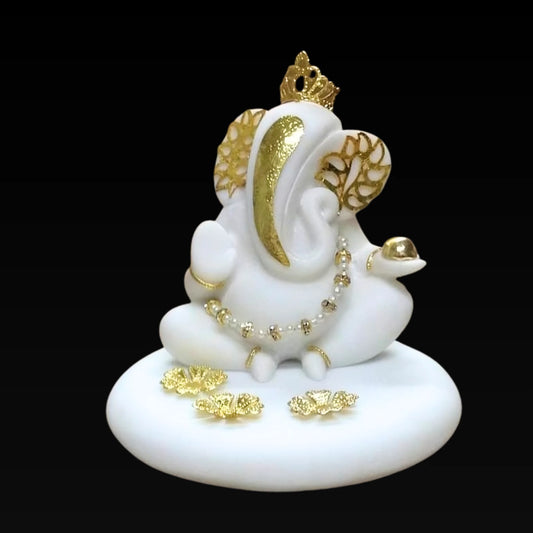 Classic Sitting Vinayagar Idol with Intricate Carving – 6 Inch
